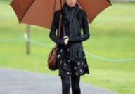 娱乐吃瓜酱老伞,揭秘老伞背后的故事与传奇